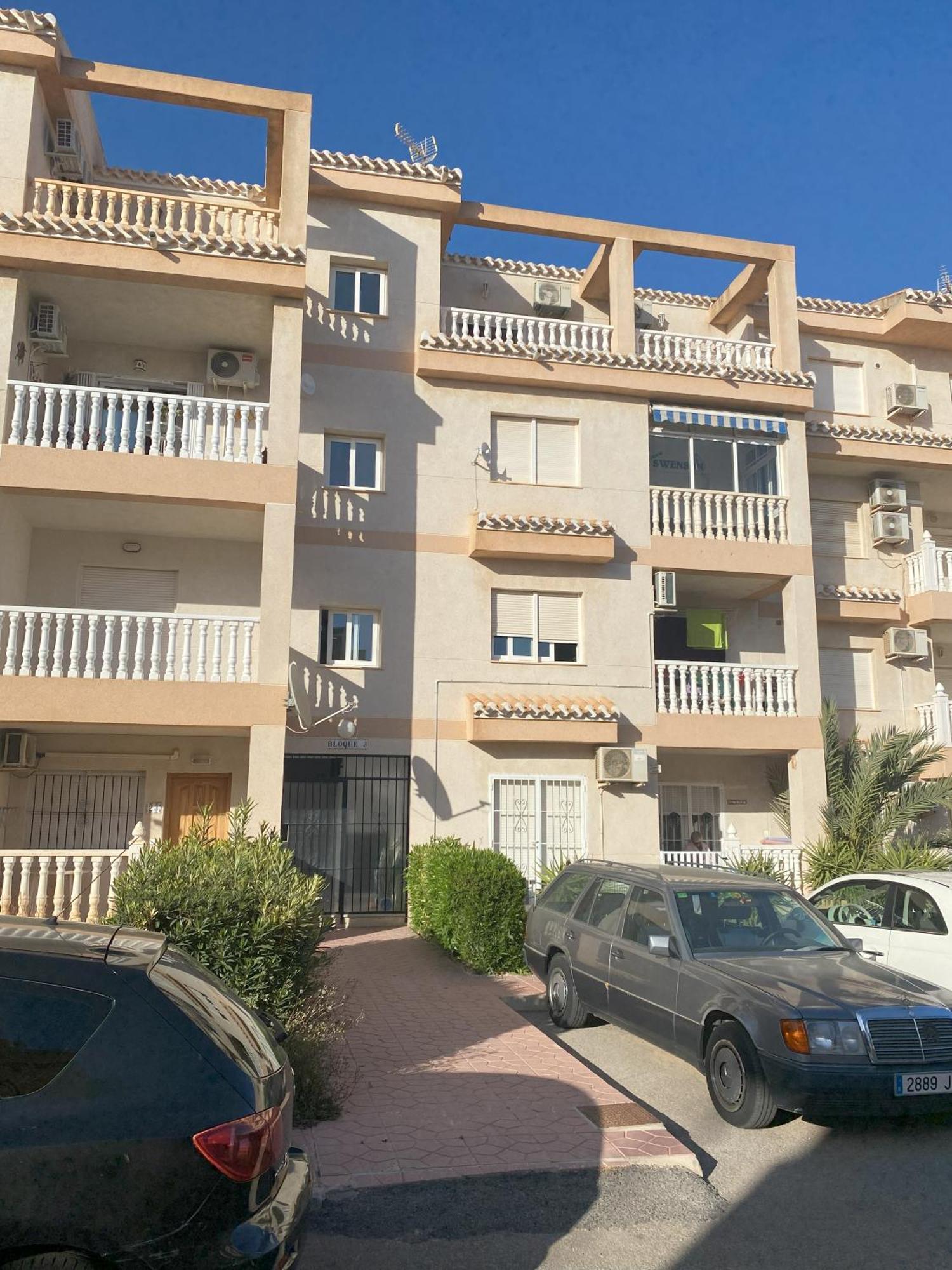 Greensuites La Zenia Torrevieja Плайя-Фламенка Экстерьер фото